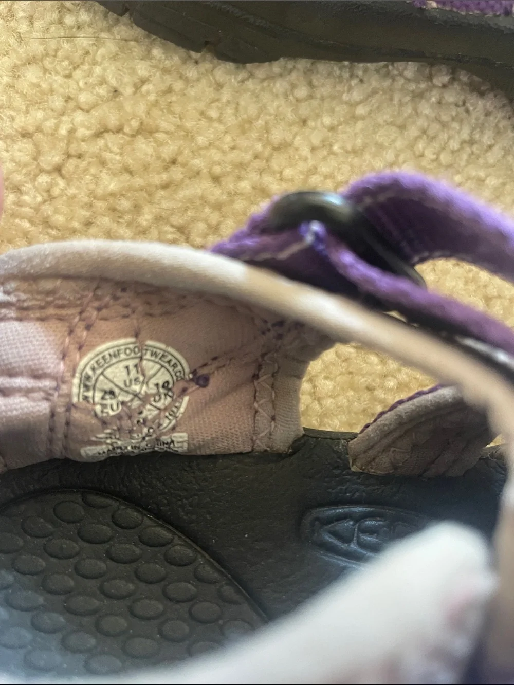 Keen practically new